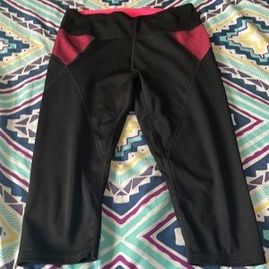 Black and pink leggings
